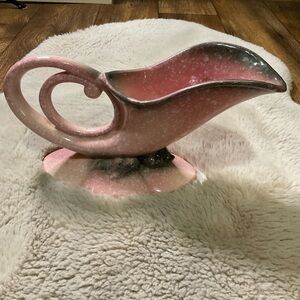 HULL‎ Planter Speckled Pink & Gray Glaze Cornucopia Art Pottery W10 11"